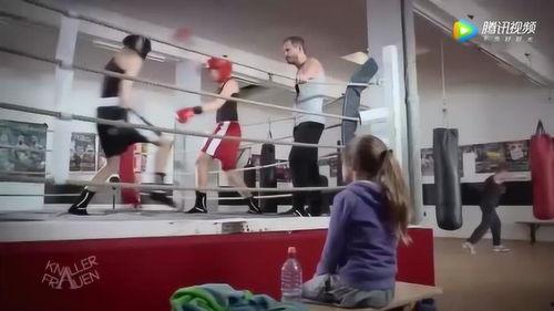 成人女孩打拳视频,成人女孩的激情打拳风采展示