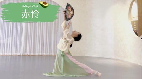 青少年汉服成人舞蹈视频,青少年成人汉服舞蹈风采展示