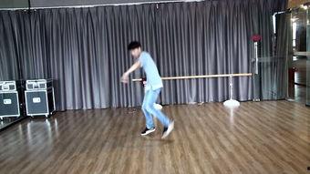 成人完整版街舞视频教学,跟随完整版街舞视频，轻松掌握舞步技巧